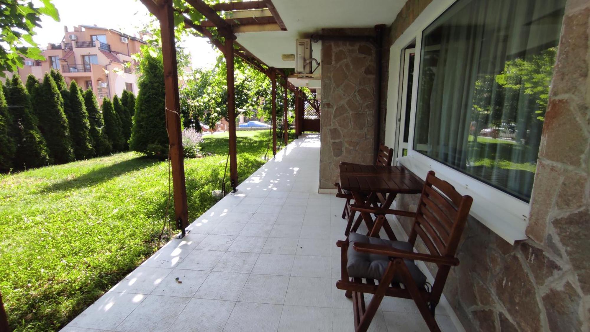 Dom-El Real Apartments 1 - Sveti Vlas Eksteriør bilde